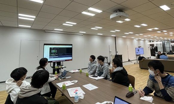 【言語の仕様変更経緯をデモで説明】