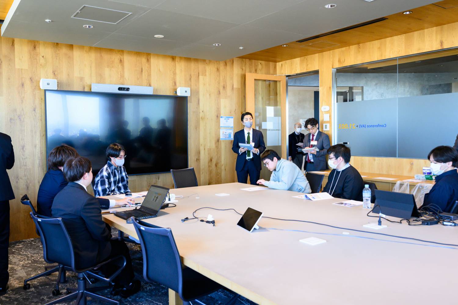 本番直前の入選者控室